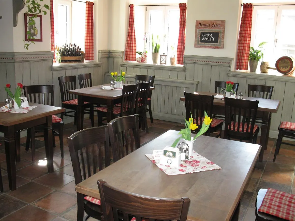 Gasthof Pension Neuwirt Seeon-Seebruck